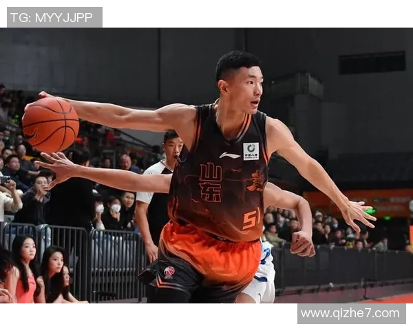江苏男篮与山东男篮激战正酣谁能在这场对决中笑到最后